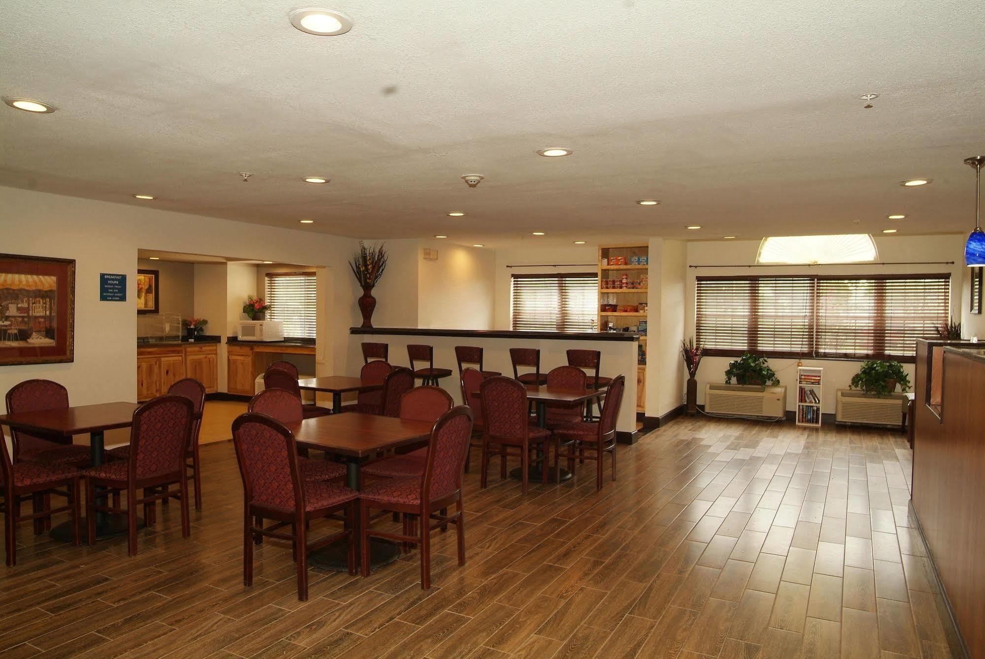 Expo Inn Tulsa Extérieur photo